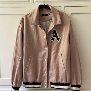 Oversized bomber jacket